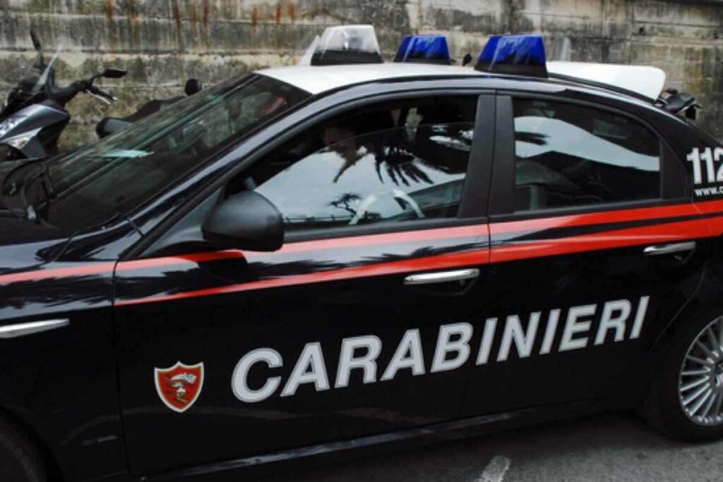 Sicurezza urbana a Bologna: nuove misure contro la criminalità. Controlli a tappeto a Bologna: sequestrata droga e arrestati tre uomini. Autostazione di Bologna: intensificati i controlli contro il degrado.