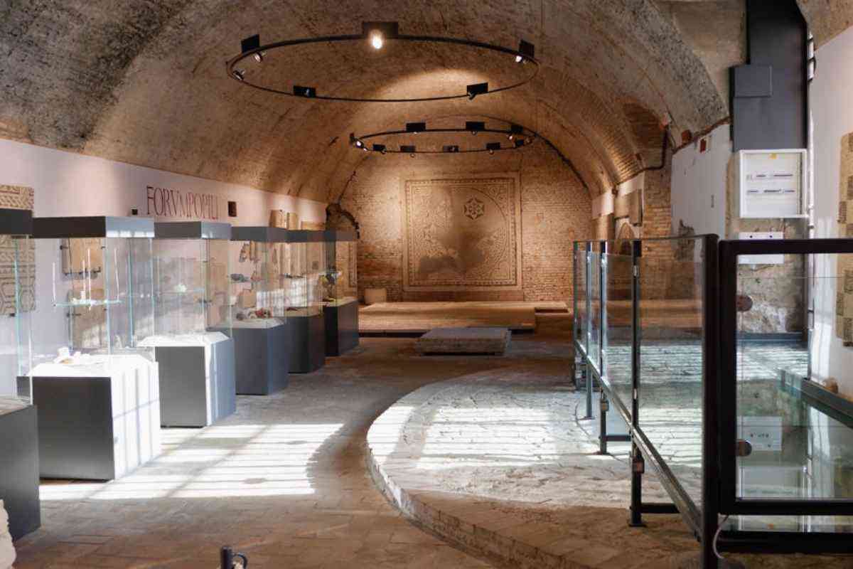 Alla scoperta degli antichi profumi al museo di Forlimpopoli. Aromata: viaggio sensoriale tra oli ed essenze del passato. Laboratorio di profumi e visita guidata per la Festa della Donna.